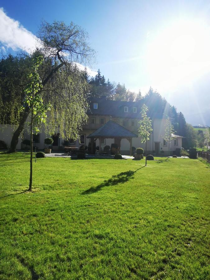 Alte Baeckerei Apartment Bescheid Exterior photo